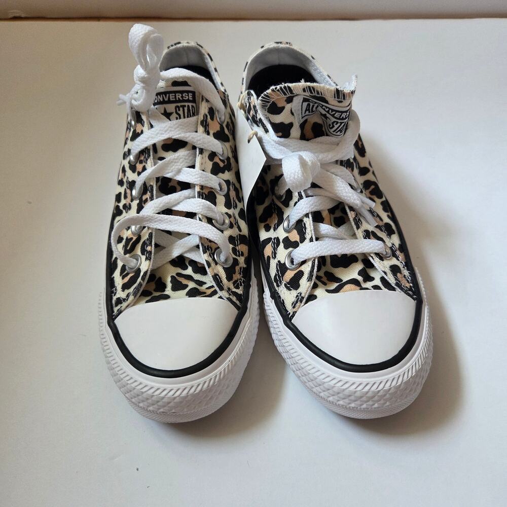 Converse Leopard Sneakers Size 6 - Picture 4 of 11